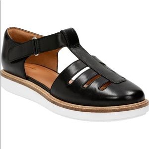 Clark’s Glick Delta NWT